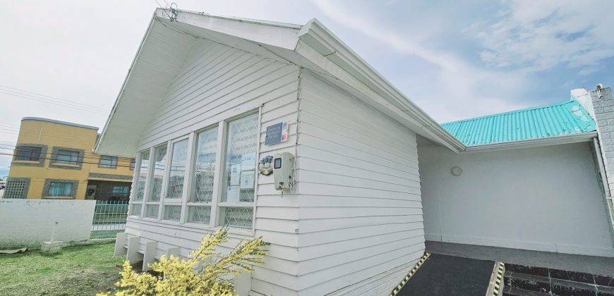 VENTA CASA ESQUINA CHILOÉ CON CAP. SERRANO