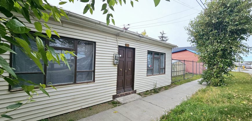 VENTA Amplia casa  Pto.Natales