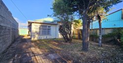 Casa con amplio sitio Av Bulnes