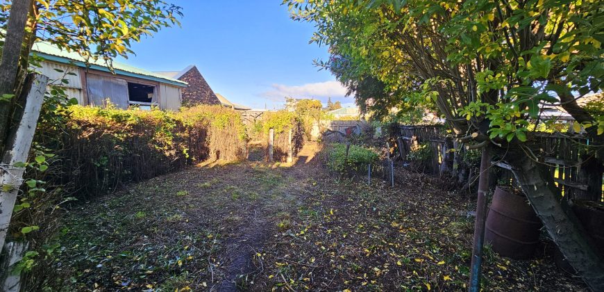Casa con amplio sitio Av Bulnes