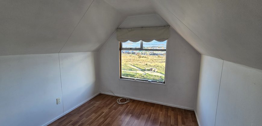 Arrendada propiedad Villa split