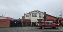 VENTA habitacional y comercial en Rómulo Correa con Circunvalación